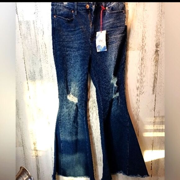NWT YMI Wide Leg Jeans - Picture 1 of 6
